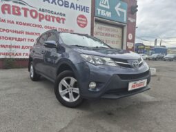 Toyota RAV4 IV (XA40) 2013 г.